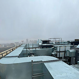 Теплоизоляция водуховодов на кровле ЖК Интонация